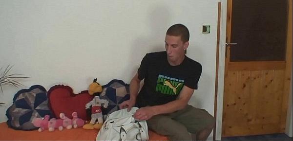  Guy caught doggy-fucking girlfriends hot mom